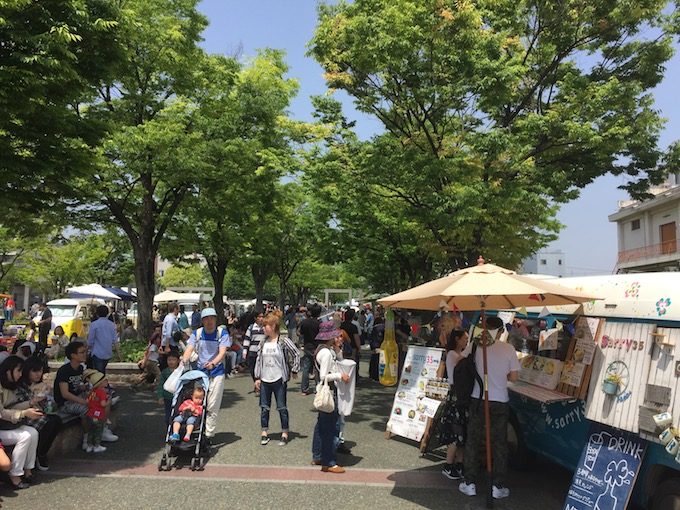 キッチンカー・フェス2016 in京都梅小路公園（キッチンカーのフードコート/屋台村）