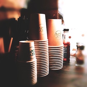 コーヒーとエスプレッソのケータリング/移動カフェ（移動販売）｜カップイメージ