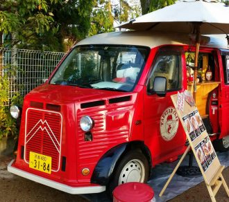 シトロエンHバンスタイル（軽バン）の移動販売車（京都の移動カフェ TAKEYAN CAFE）
